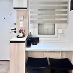 Luxury With 2 Bedrooms * テッサロニキ