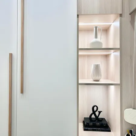 Luxury With 2 Bedrooms