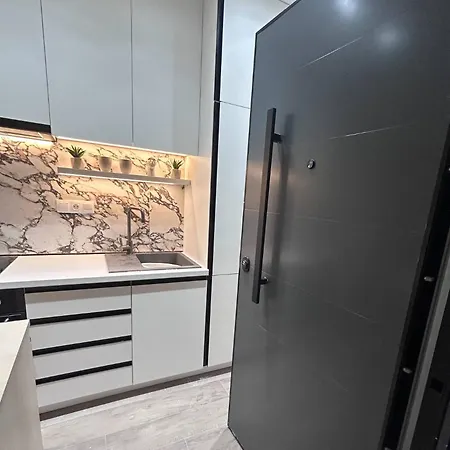 Luxury With 2 Bedrooms